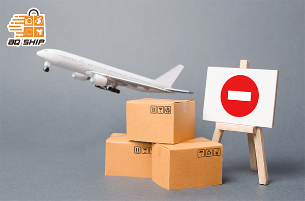 Vận chuyển hàng hóa bị cấm, đơn vị vận chuyển và người gửi cần biết những gì?