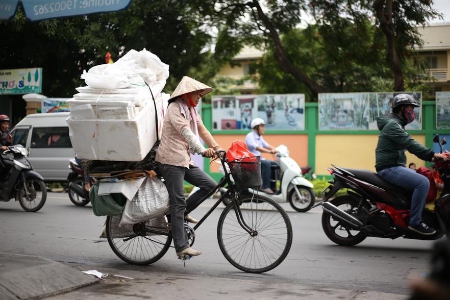 Dịch vụ giao hàng door-to-door là gì? | giao hàng door-to-door quốc tế